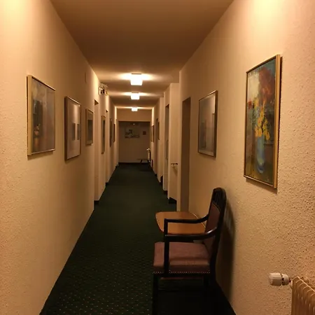 Hotell Belmont 3*